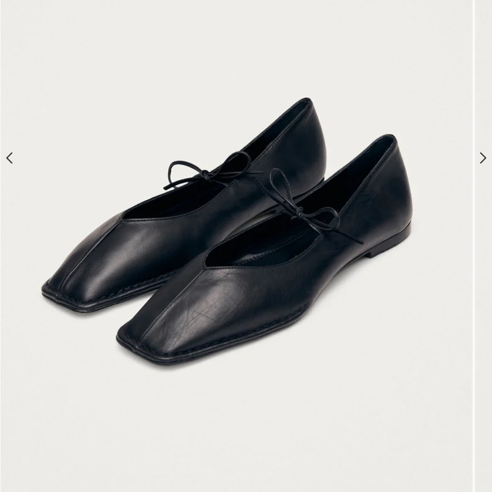 NWT Alohas Swat Black Women's Flats